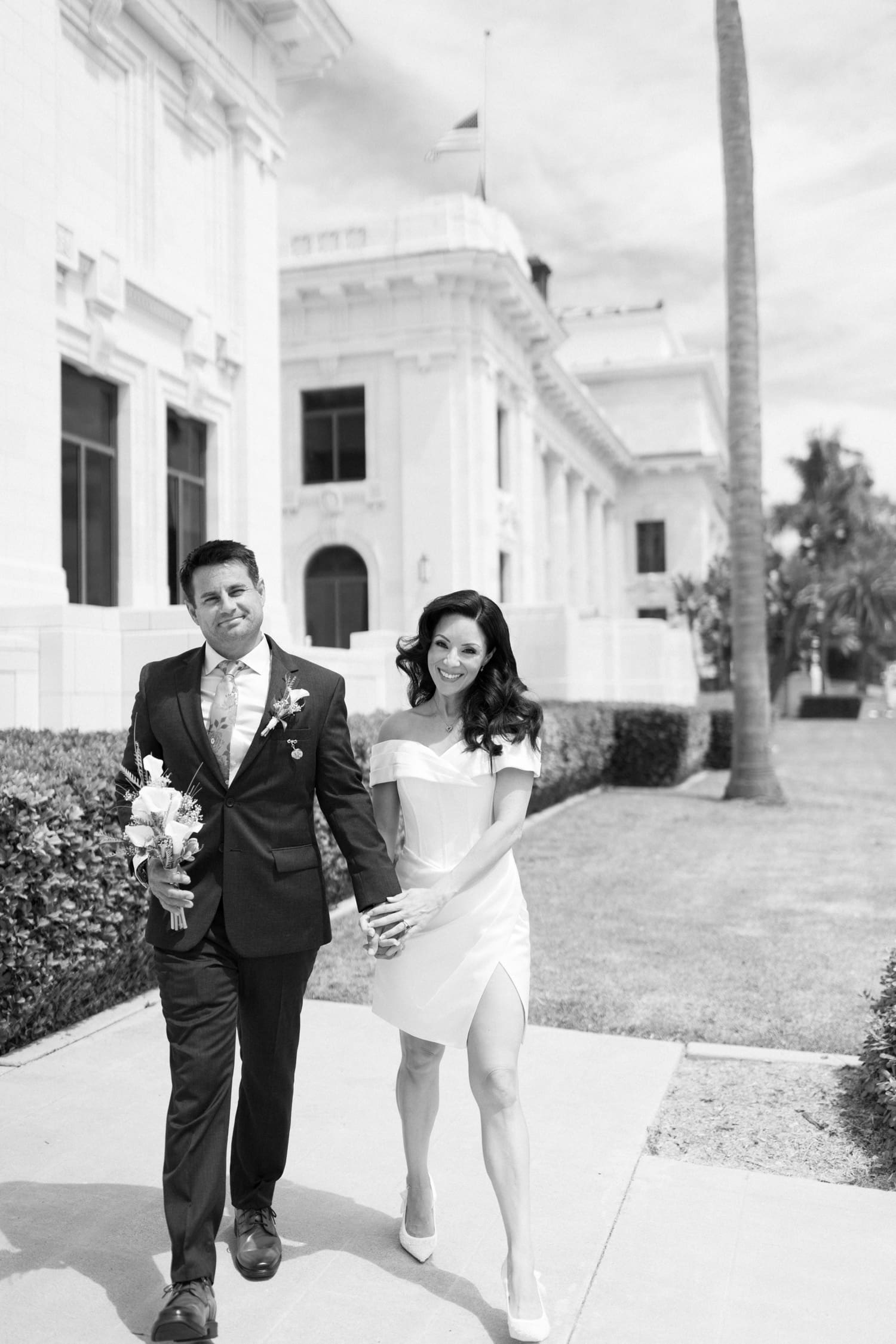 Ventura Courthouse Wedding Photographer | A Complete Guide to Getting Married in Ventura, California, Ventura Courthouse Wedding, Wedding at the Ventura Courthouse, Courthouse elopement at the Ventura County Courthouse, Ventura County Courthouse Wedding, Elopement at the Ventura Courthouse, getting married at the Ventura Courthouse, a complete guide to getting married in Ventura County Courthouse, Courthouse wedding at the Ventura Courthouse, San Buenaventura City Hall Wedding Photography