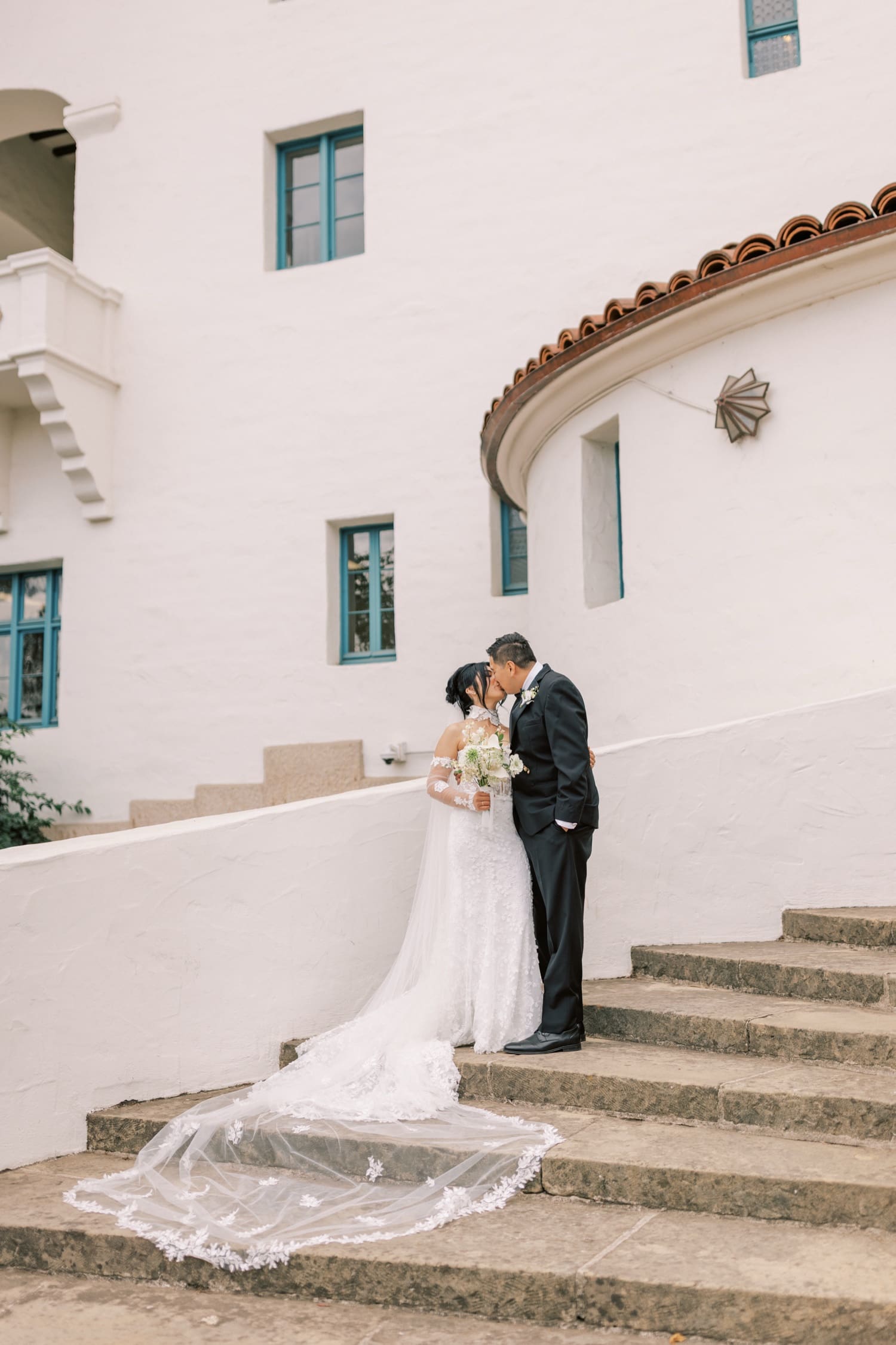 What to Wear for a Santa Barbara Courthouse Wedding, what to wear to your courthouse wedding, courthouse wedding attire, getting married at the Santa Barbara Courthouse, Santa Barbara Courthouse attire, what should I wear to my courthouse wedding, what should I wear at my Santa Barbara Courthouse Wedding, courthouse wedding what to wear, planning what to wear to your courthouse wedding, Santa Barbara Intimate wedding at the courthouse, intimate courthouse wedding attire, SB courthouse wedding